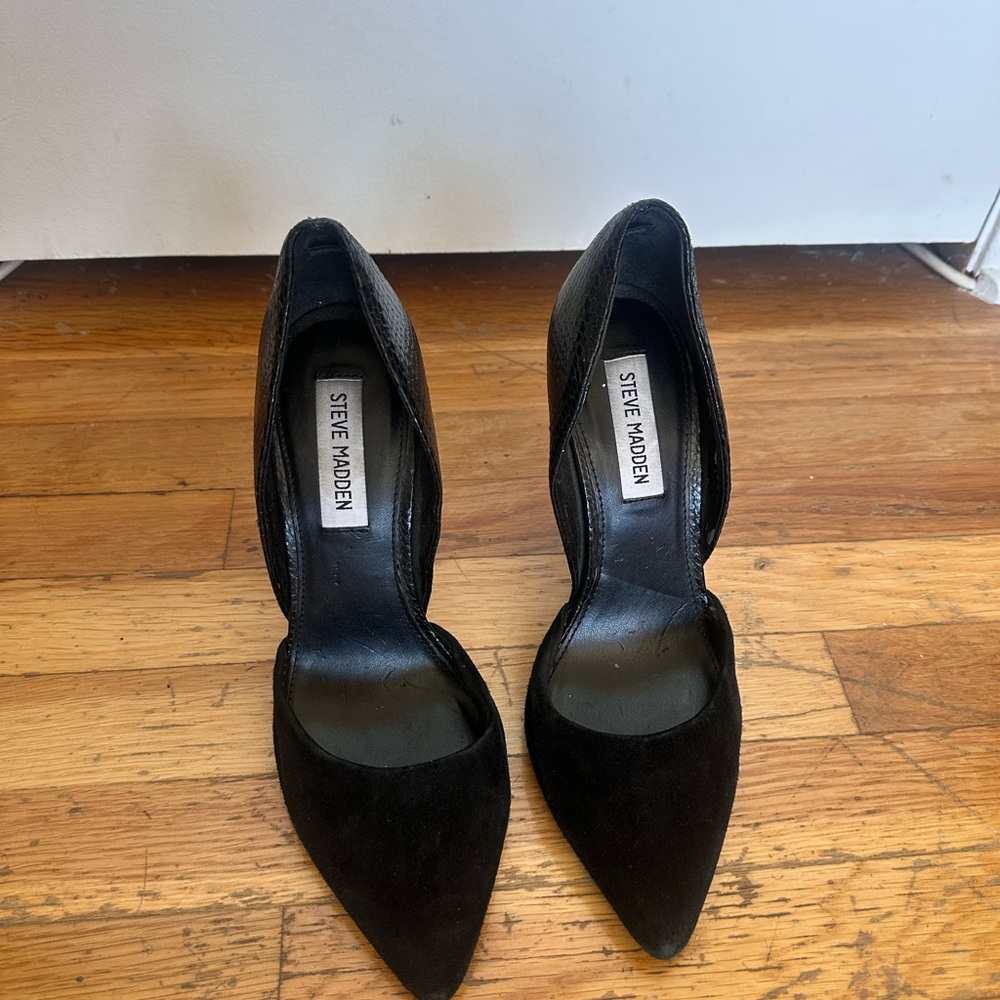 Steve Madden Black Suede Heels